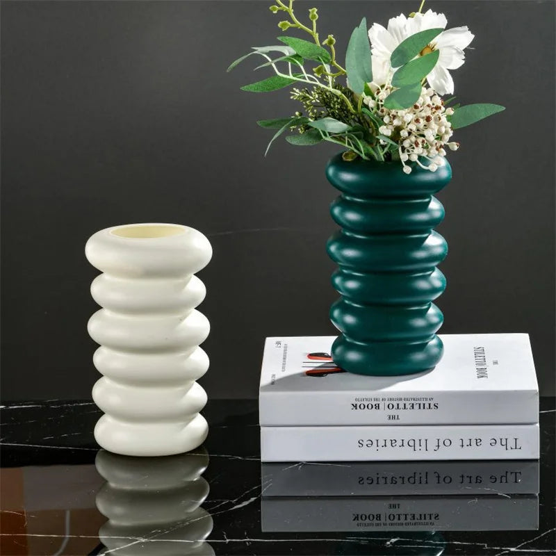 Nordic Plastic Spiral Flower Vase